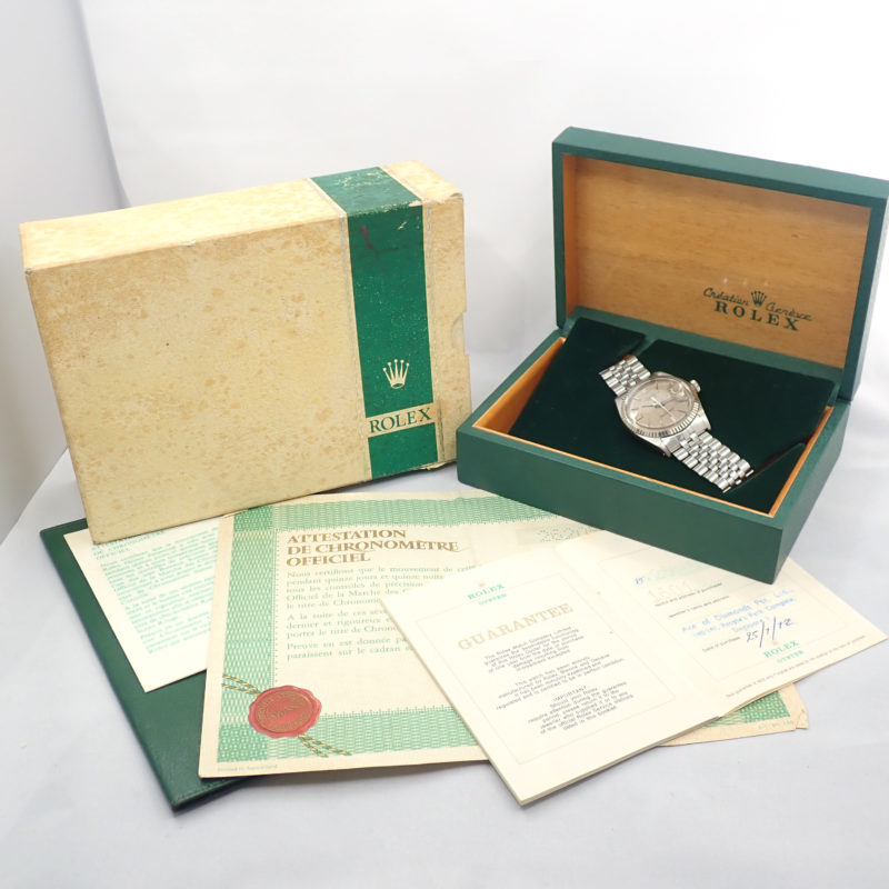 PC041471Acces Box and Certificates